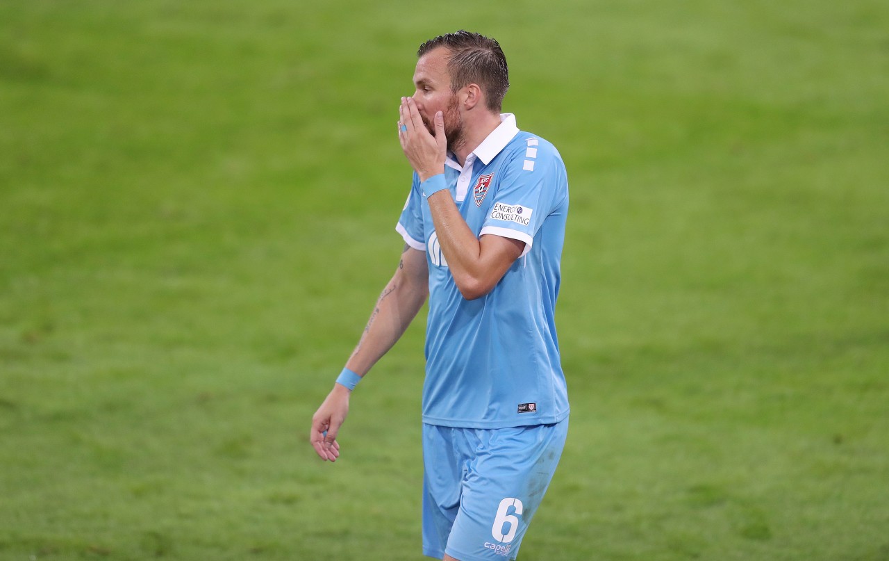 星空体育官方网站-大十字：阿斯拉尼非常适合多特，我也在给他发消息推动他加盟多特