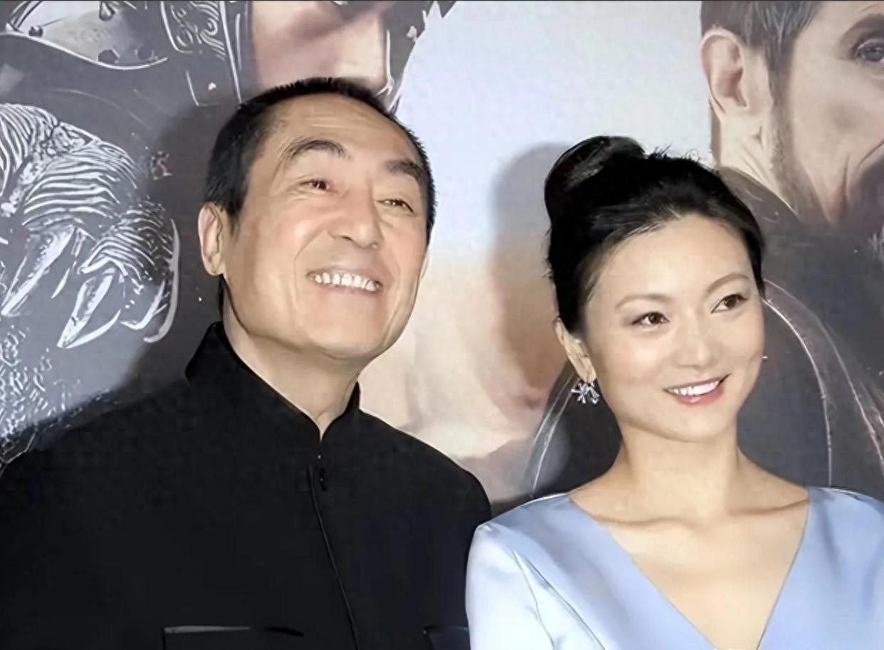 星空体育登录入口-张艺谋75岁衰老体衰，相差31岁的陈婷，生了一个“年轻版的自己”
